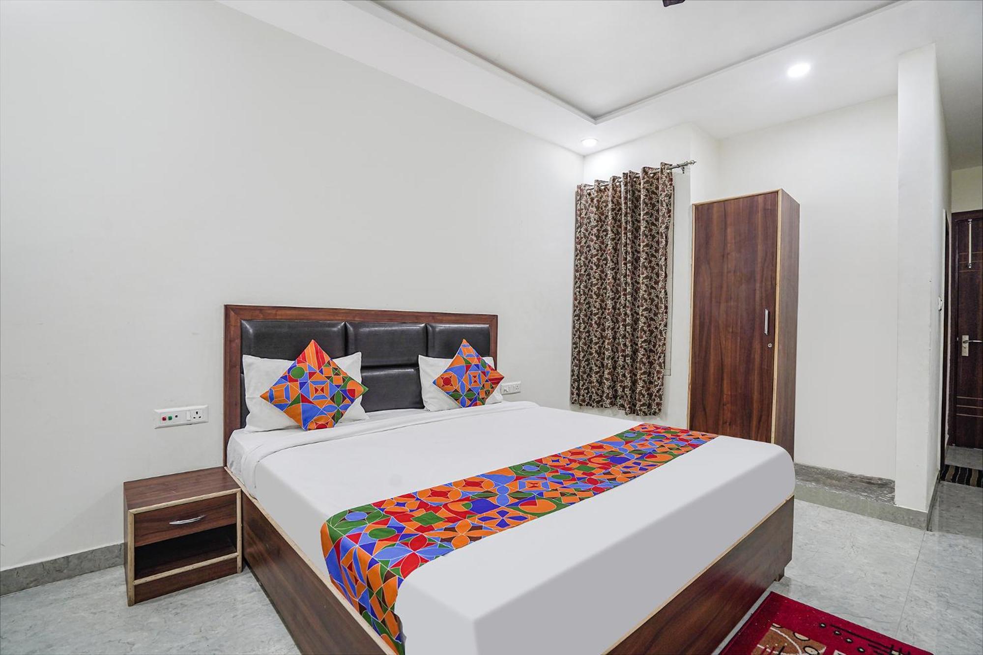 Fabhotel Akash Inn Agra  Exterior photo